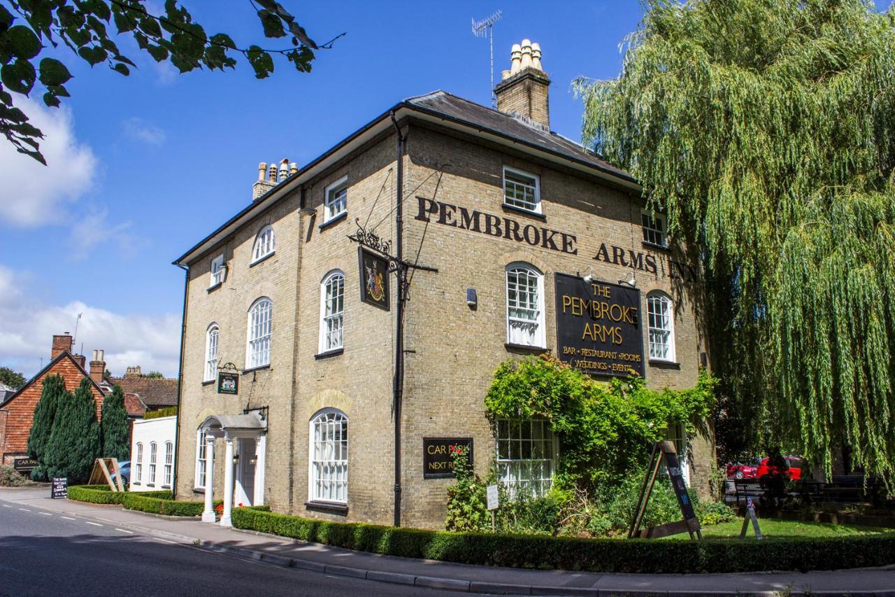 The Pembroke Arms Hotel Wilton  Buitenkant foto